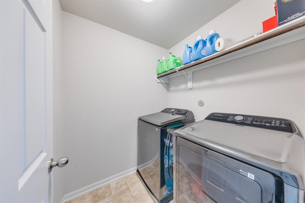 807 Rough Cut Court, Houston, Texas image 28