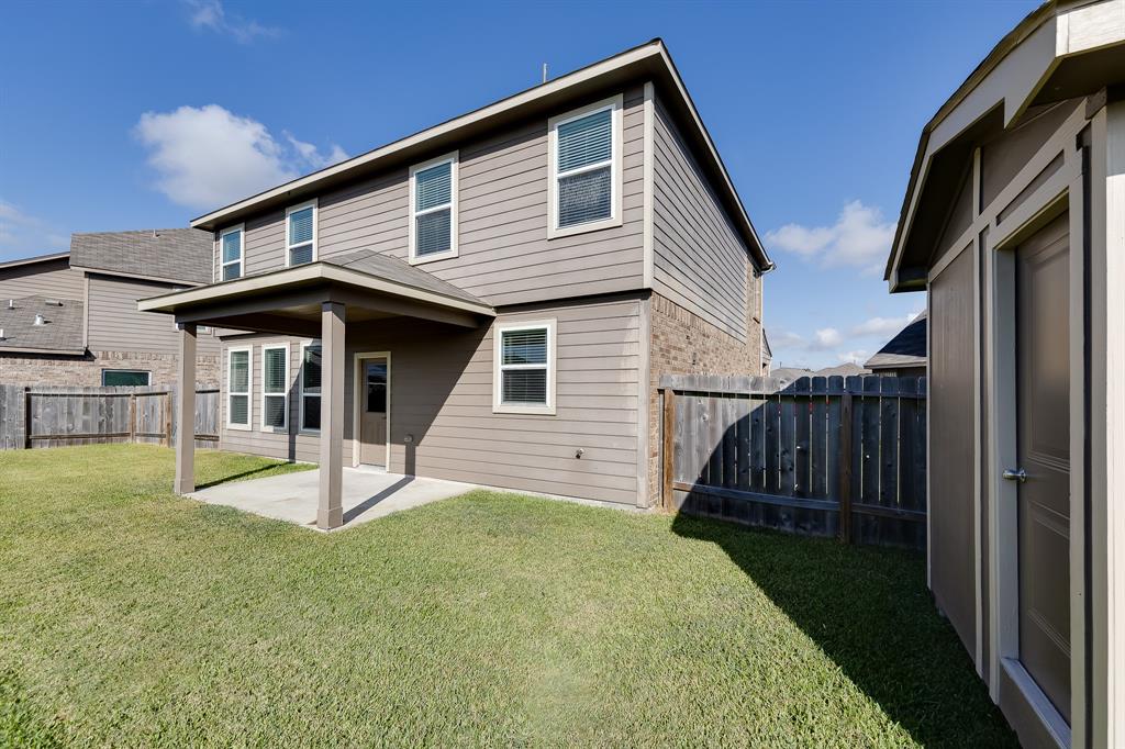 807 Rough Cut Court, Houston, Texas image 32