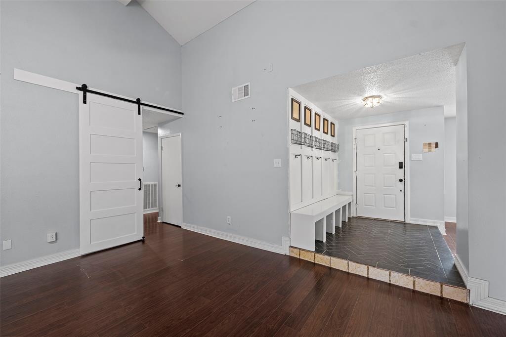 7611 Creekfield Drive, Spring, Texas image 14