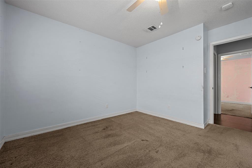 7611 Creekfield Drive, Spring, Texas image 19