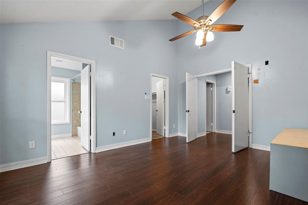 7611 Creekfield Drive, Spring, Texas image 15