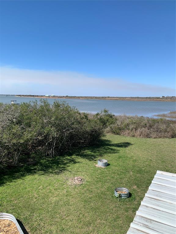 228 W Speckled Trout Loop, Palacios, Texas image 27