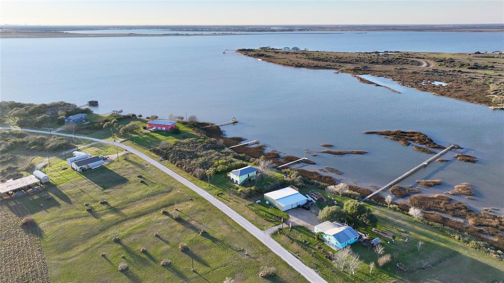 228 W Speckled Trout Loop, Palacios, Texas image 47