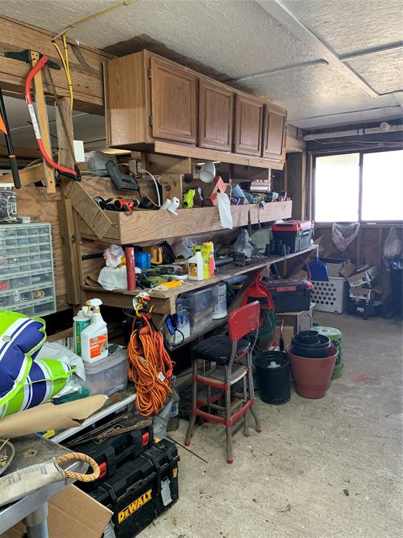 228 W Speckled Trout Loop, Palacios, Texas image 36