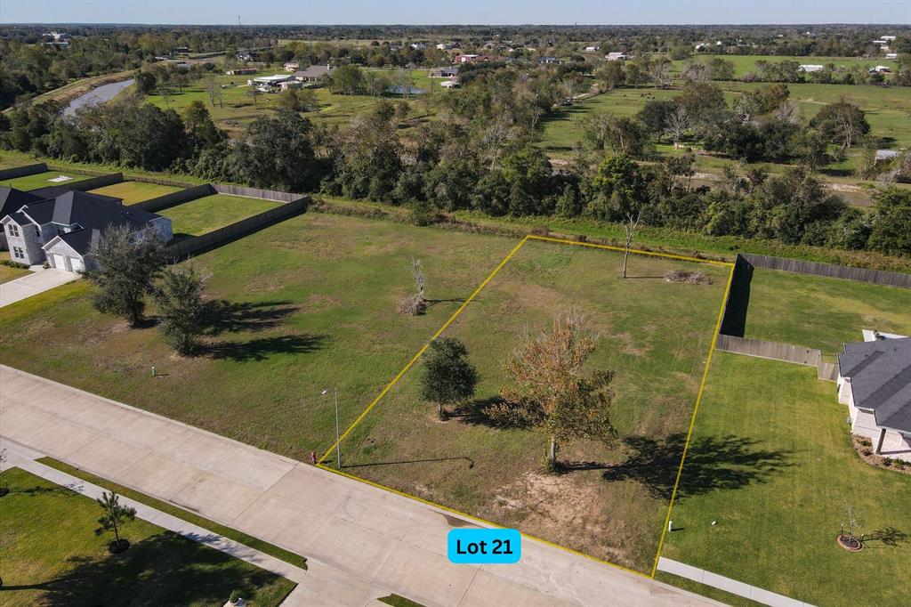 Lot 21 W Tower Circle, Santa Fe, Texas image 4