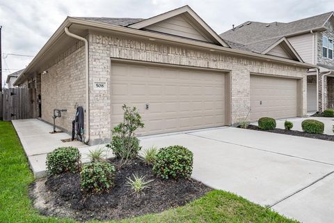 Townhouse in La Porte TX 508 6th Street.jpg