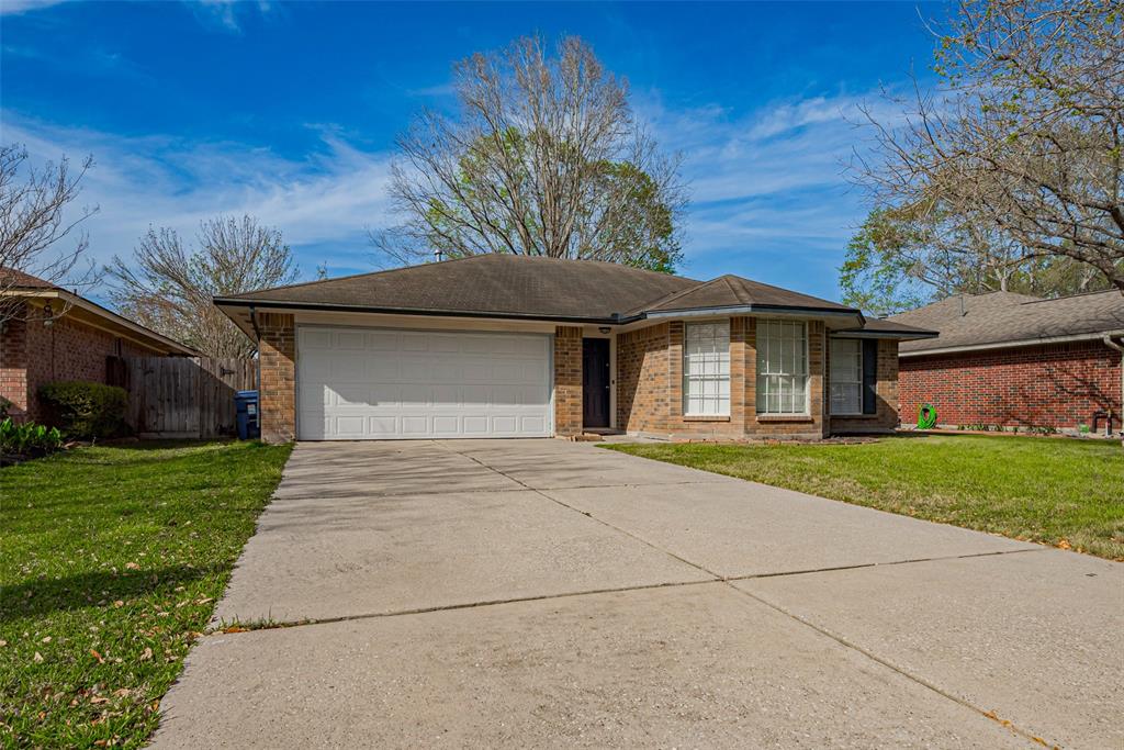 18742 Fox Prairie Lane