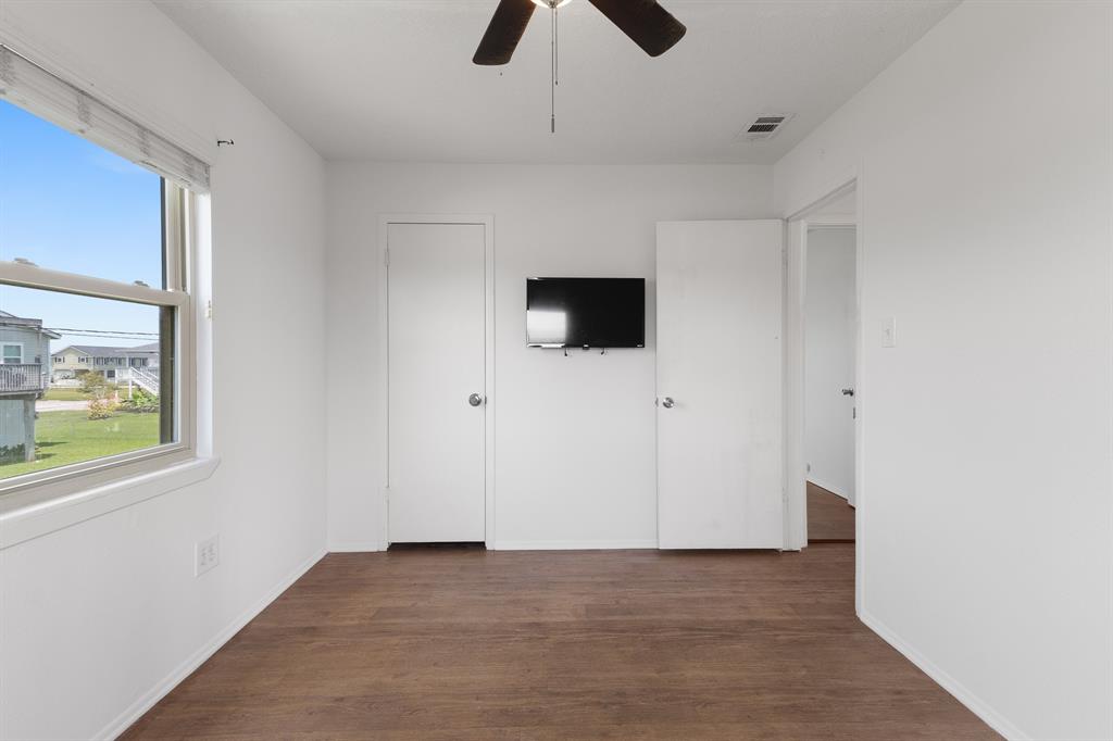 4014 Kent Drive, Galveston, Texas image 12