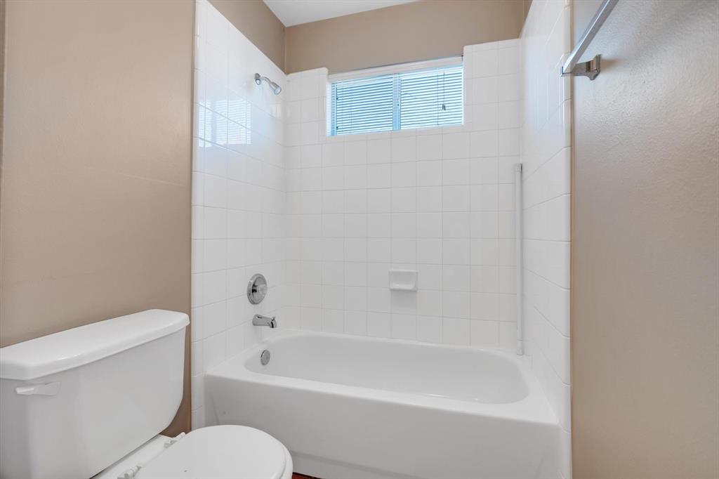 2315 Flint Brook Court, Fresno, Texas image 37