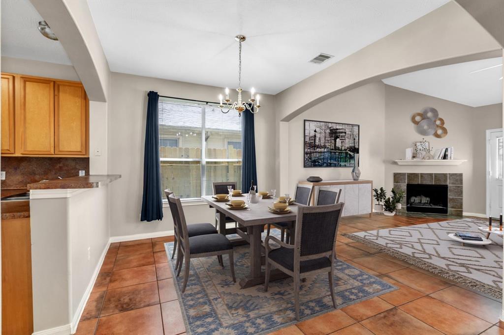 2315 Flint Brook Court, Fresno, Texas image 5