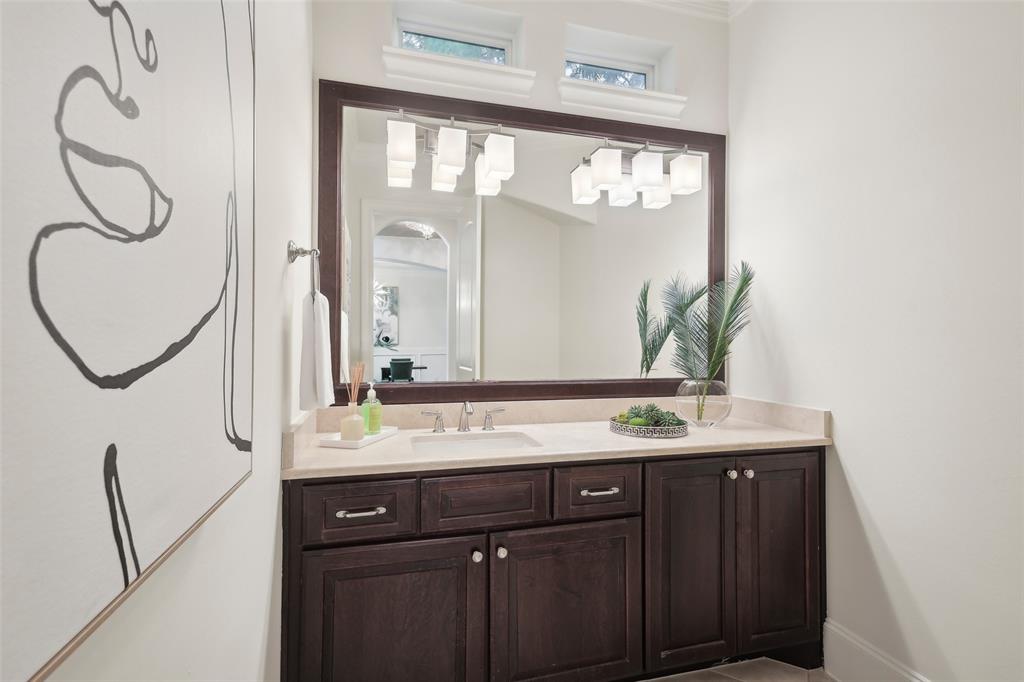 3109 Mcculloch Circle, Houston, Texas image 24