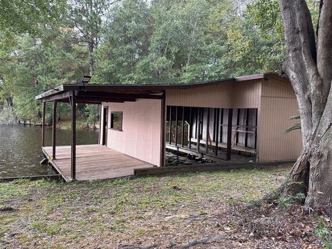 A home in Woodville