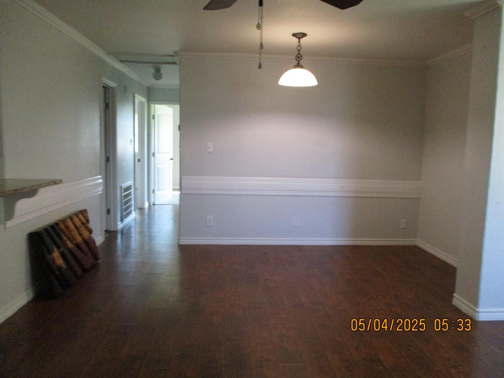 4015 County Road 450 Road, West Columbia, Texas image 15