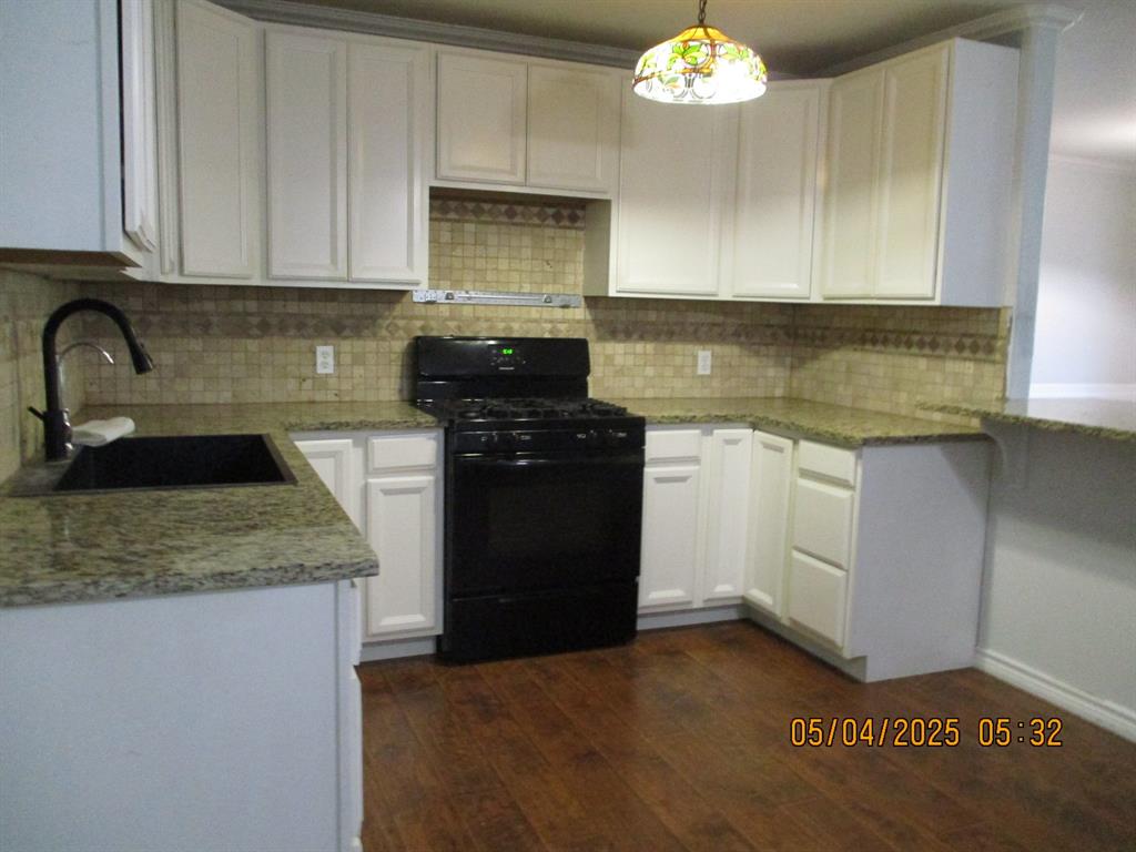 4015 County Road 450 Road, West Columbia, Texas image 13