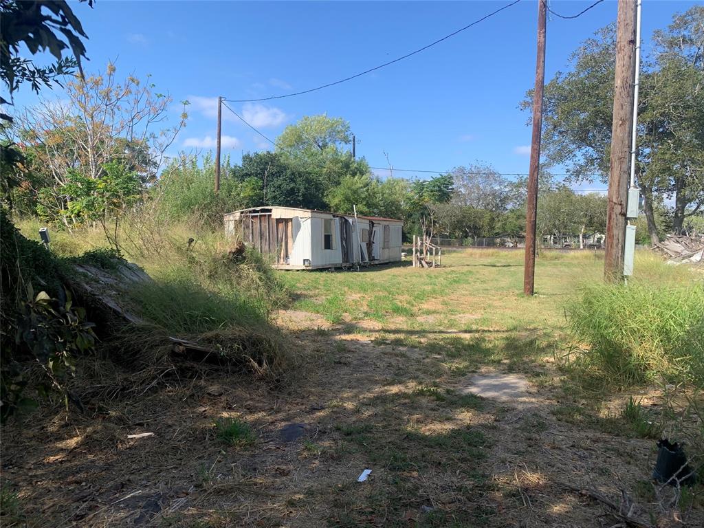 203 Palmetto Street, Refugio, Texas image 6