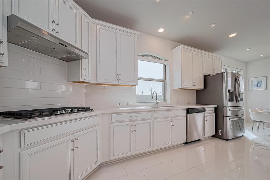 33515 Green Prairie Drive, Brookshire, Texas image 14