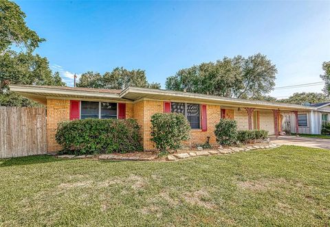 A home in El Campo