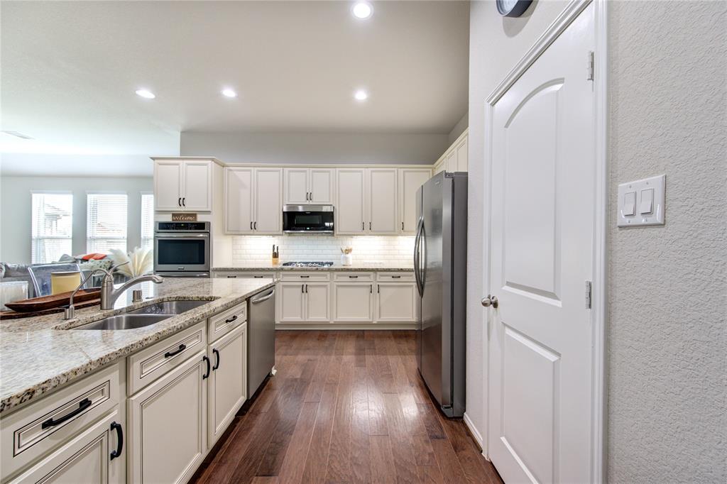 12114 Delwood Terrace Drive, Humble, Texas image 7