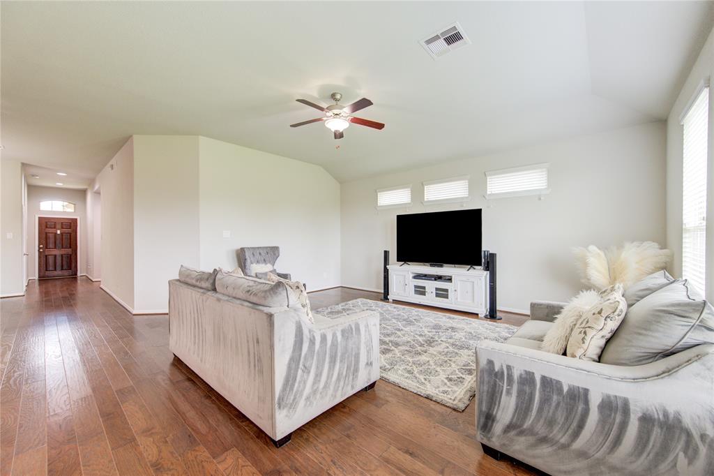 12114 Delwood Terrace Drive, Humble, Texas image 17