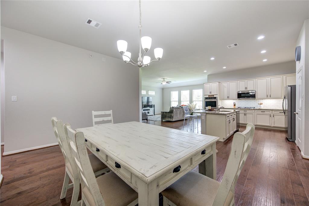 12114 Delwood Terrace Drive, Humble, Texas image 14
