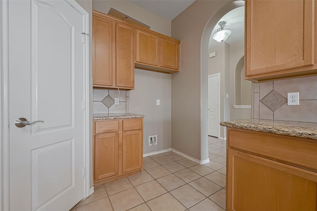 9934 Edgewood Manor Court, Tomball, Texas image 25