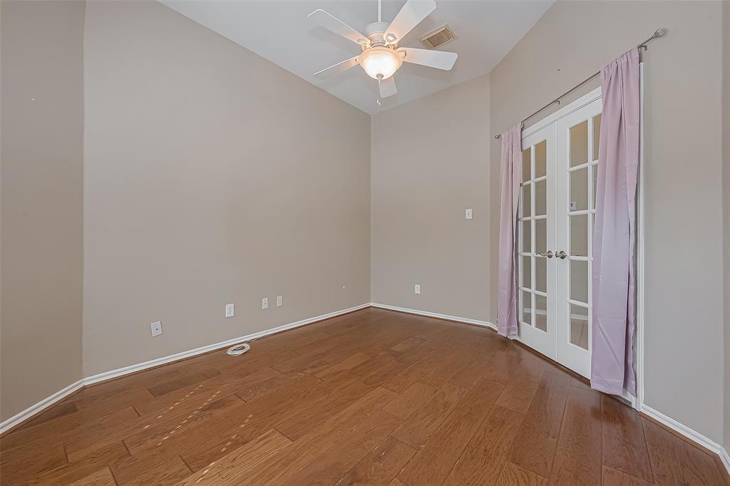 9934 Edgewood Manor Court, Tomball, Texas image 8