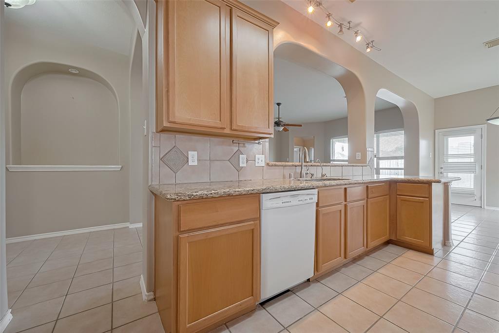 9934 Edgewood Manor Court, Tomball, Texas image 26