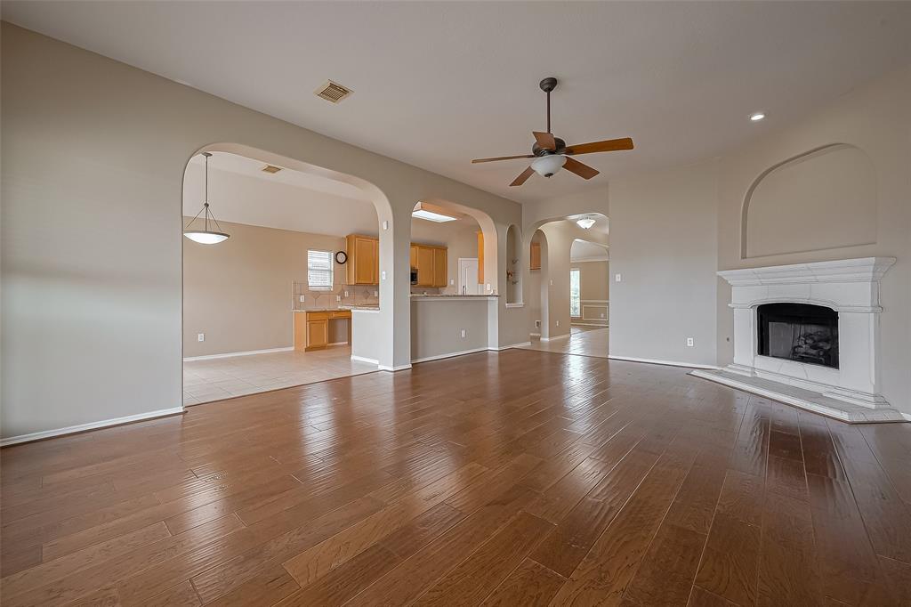 9934 Edgewood Manor Court, Tomball, Texas image 15