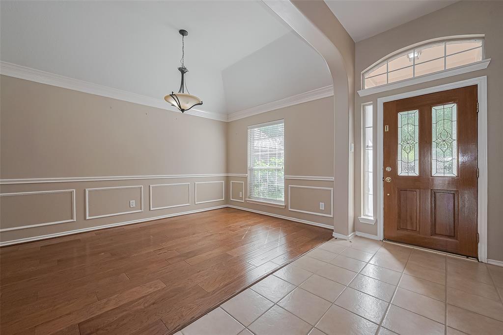9934 Edgewood Manor Court, Tomball, Texas image 4
