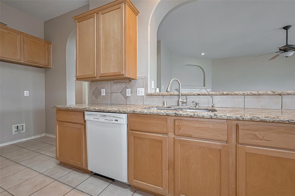 9934 Edgewood Manor Court, Tomball, Texas image 24