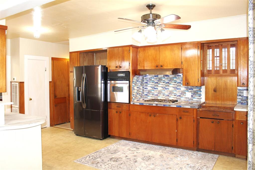 508 Texas Street, Brenham, Texas image 6