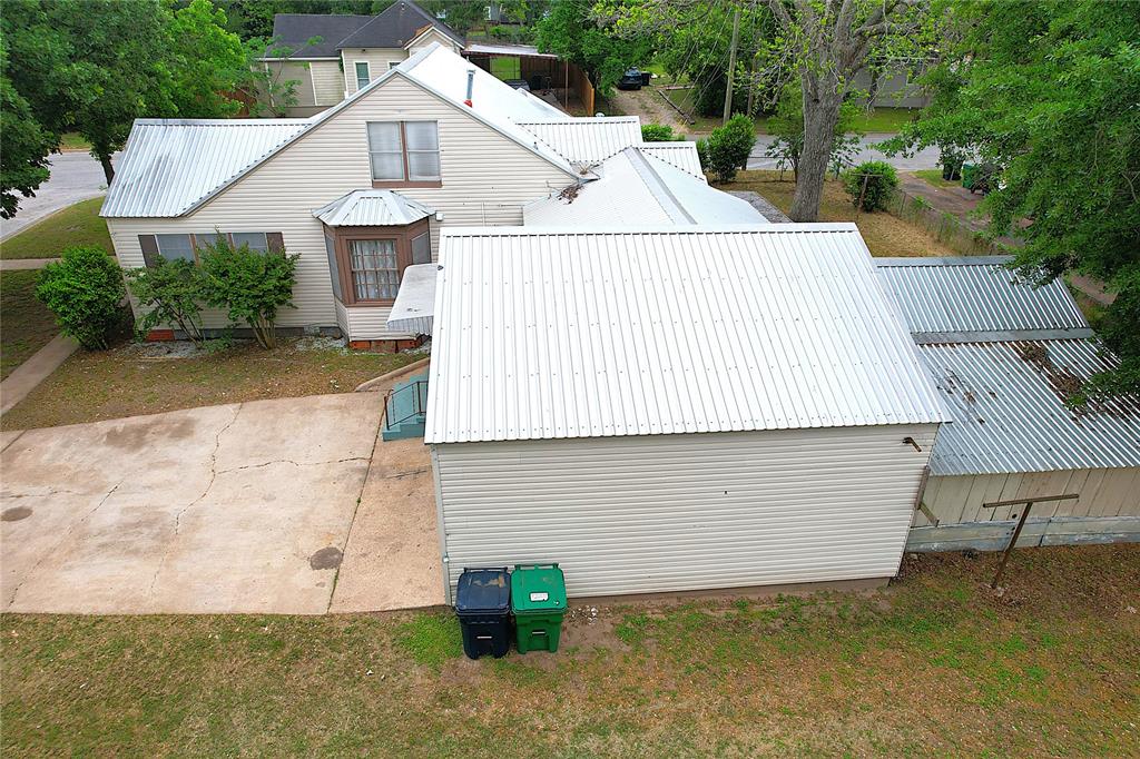 508 Texas Street, Brenham, Texas image 37