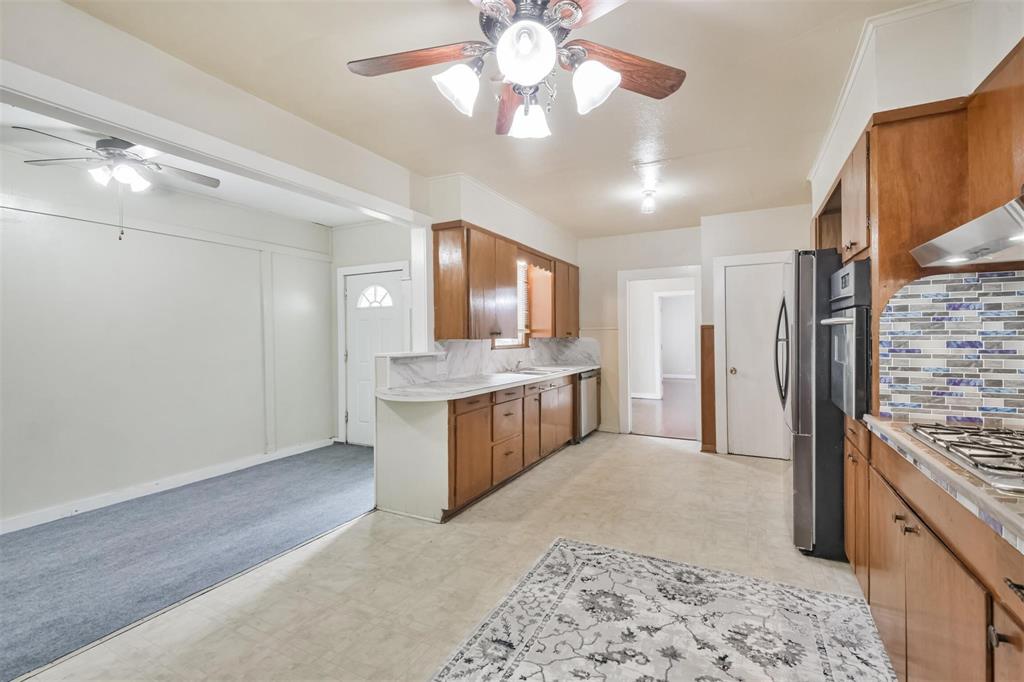 508 Texas Street, Brenham, Texas image 8