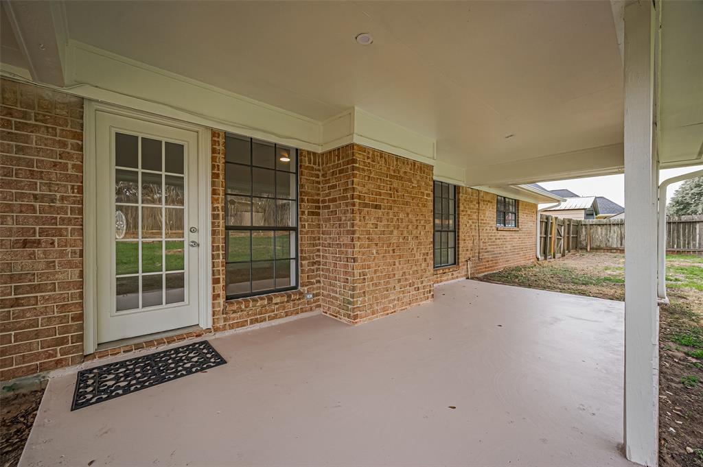 127 Wild Phlox Drive, Bellville, Texas image 28