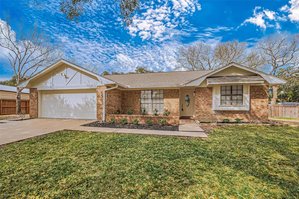 127 Wild Phlox Drive, Bellville, Texas image 3