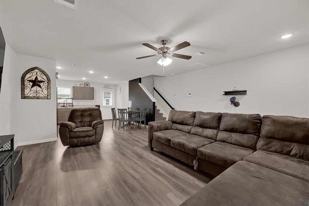 11 Becca Court, Brookshire, Texas image 7