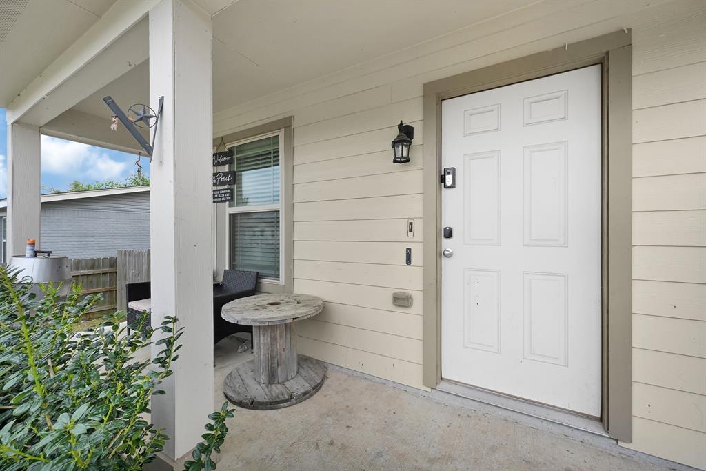 11 Becca Court, Brookshire, Texas image 3
