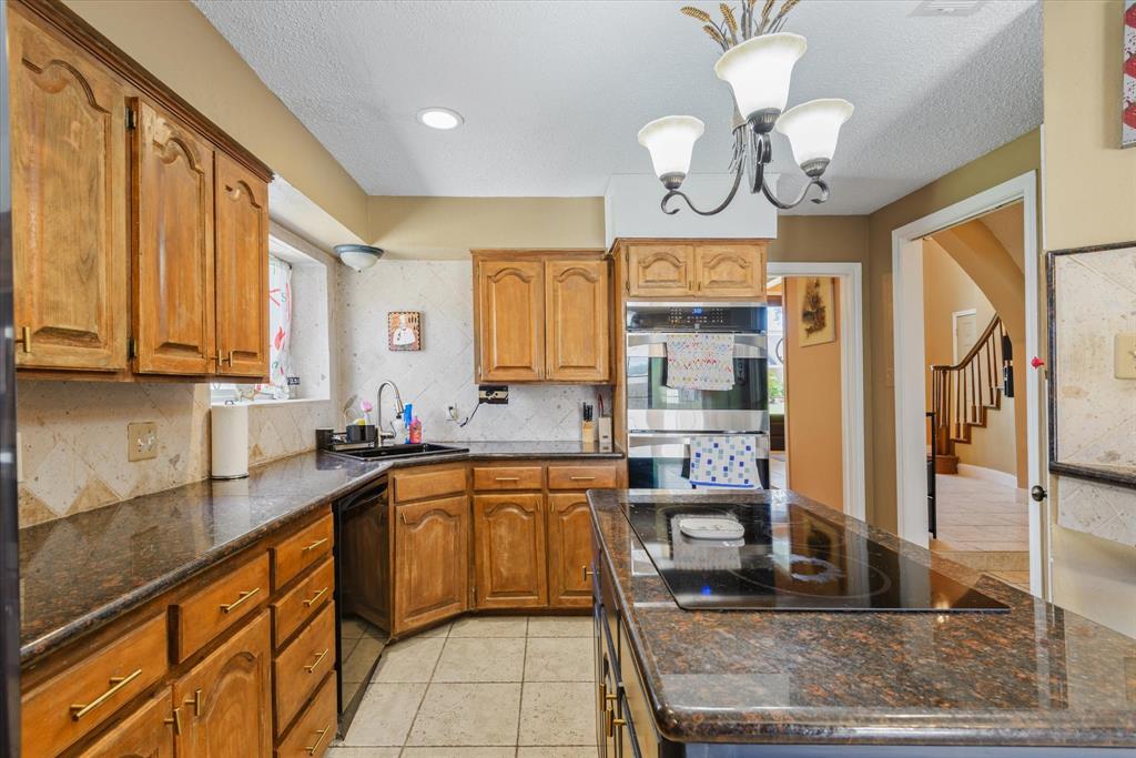 2411 Pilgrim Estates Drive, Texas City, Texas image 13