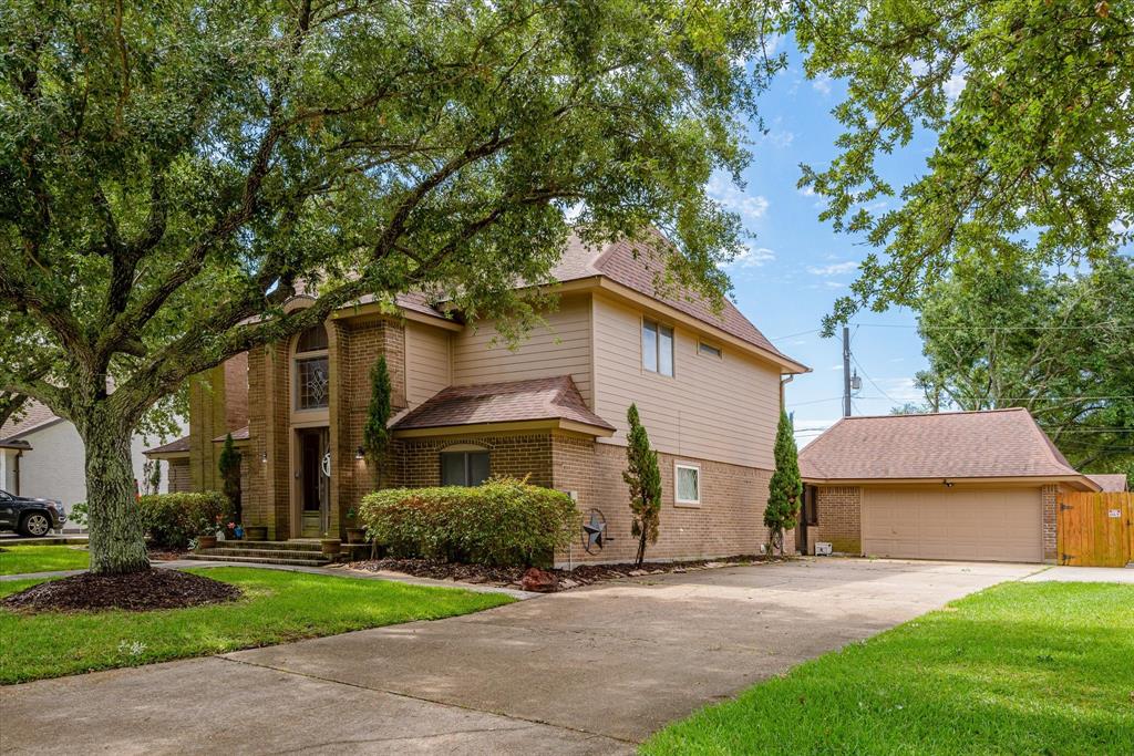 2411 Pilgrim Estates Drive, Texas City, Texas image 4