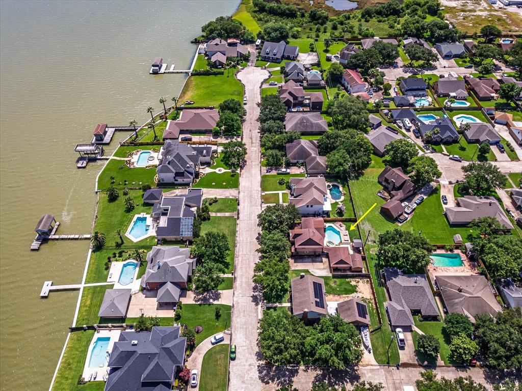 2411 Pilgrim Estates Drive, Texas City, Texas image 40