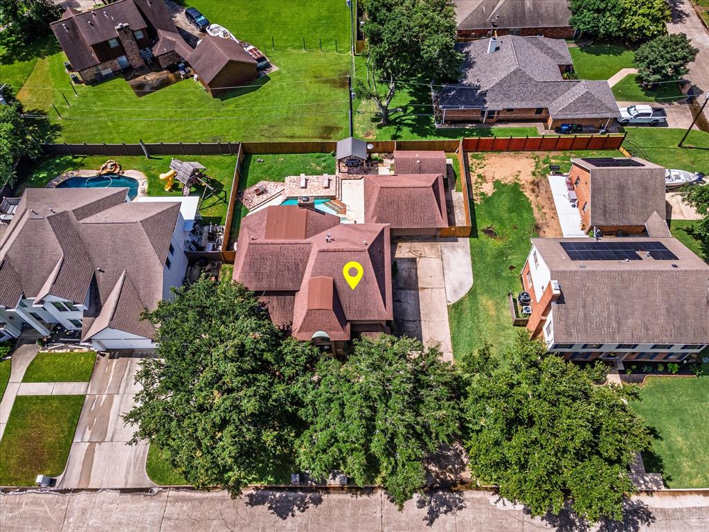 2411 Pilgrim Estates Drive, Texas City, Texas image 38