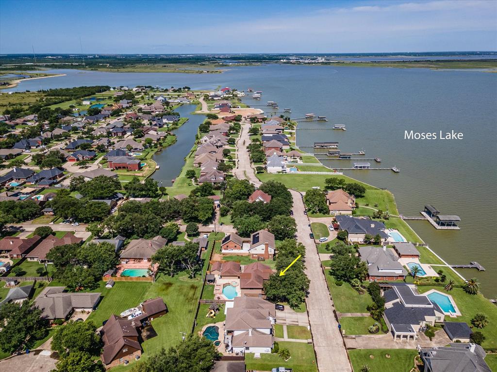 2411 Pilgrim Estates Drive, Texas City, Texas image 44