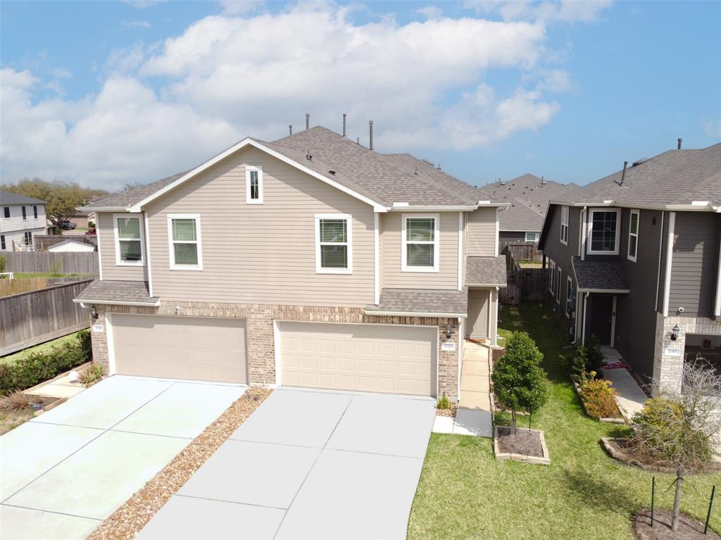 7022 Highland Cypress Trail, Cypress, Texas image 2