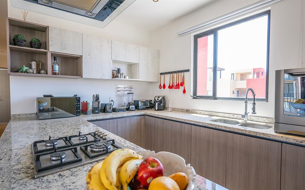 Tennessee 37766, Mexico, 3 Bedrooms Bedrooms, ,4 BathroomsBathrooms,Residential,Active,185475