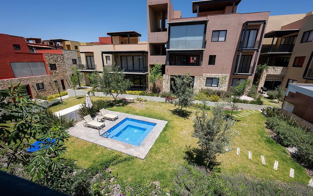 Tennessee 37766, Mexico, 3 Bedrooms Bedrooms, ,4 BathroomsBathrooms,Residential,Active,185475