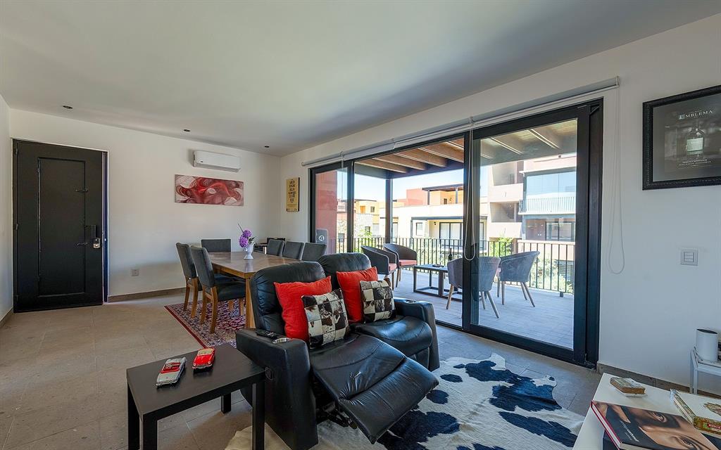 Tennessee 37766, Mexico, 3 Bedrooms Bedrooms, ,4 BathroomsBathrooms,Residential,Active,185475