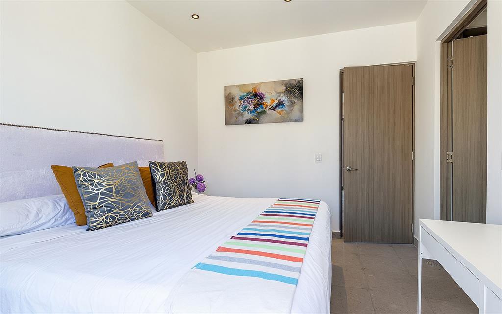 Tennessee 37766, Mexico, 3 Bedrooms Bedrooms, ,4 BathroomsBathrooms,Residential,Active,185475