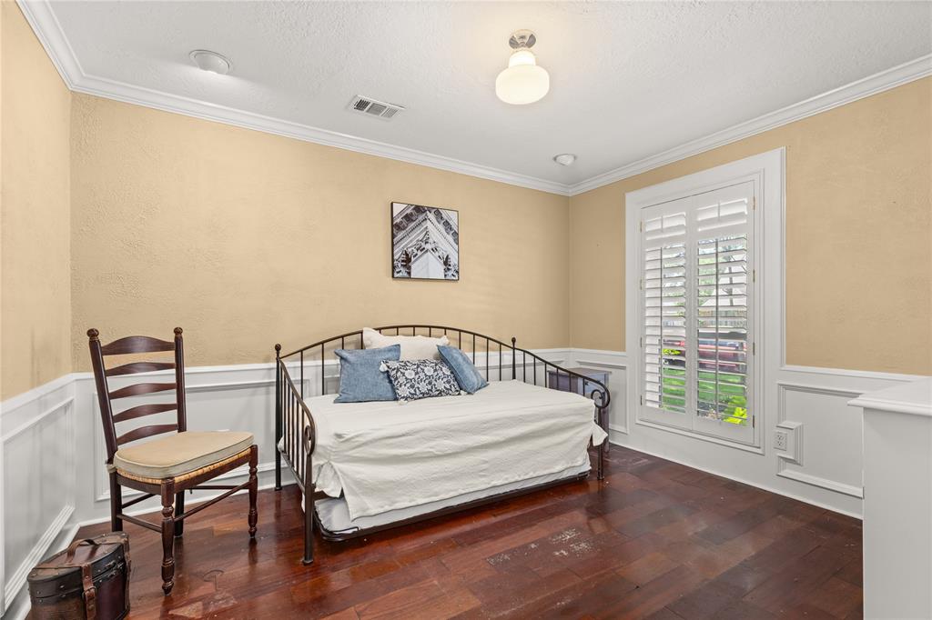 15922 Clearcrest Drive, Houston, Texas image 29