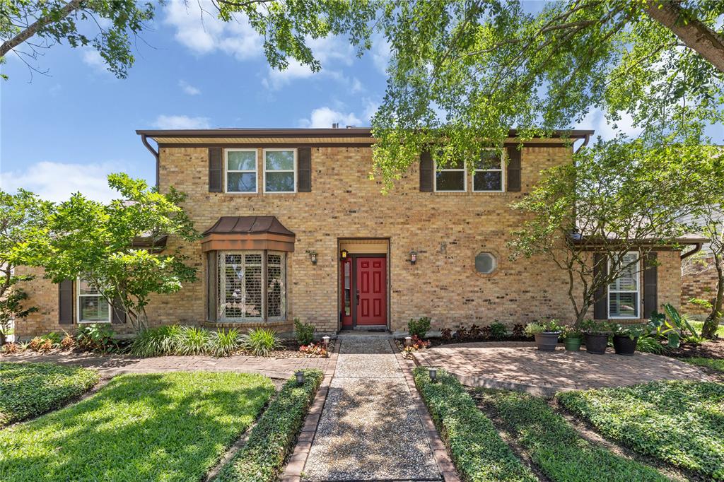 15922 Clearcrest Drive, Houston, Texas image 3