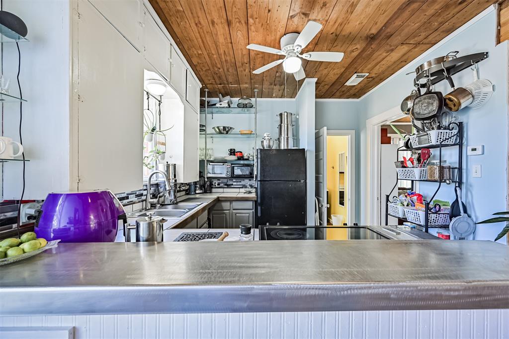 5005 Avenue N Rear, Galveston, Texas image 15